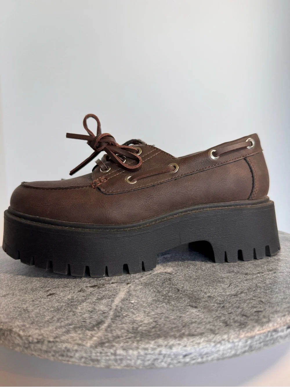 Vintage Chunky Dark Brown Faux Leather Platform Loafers Shoes 6 NOBO